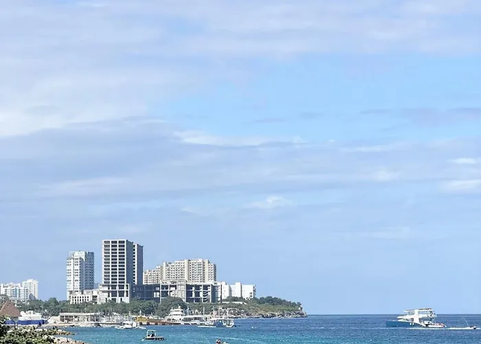 Cozy 1br By The In Mactan Newtown * Punta Engano (Mactan)